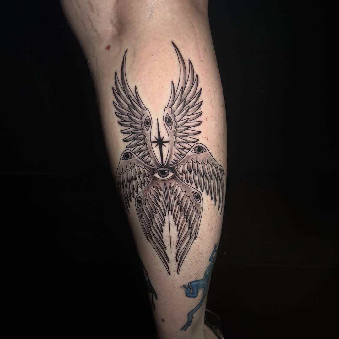 Tattoo by @goldenmagtattoo — black_and_grey