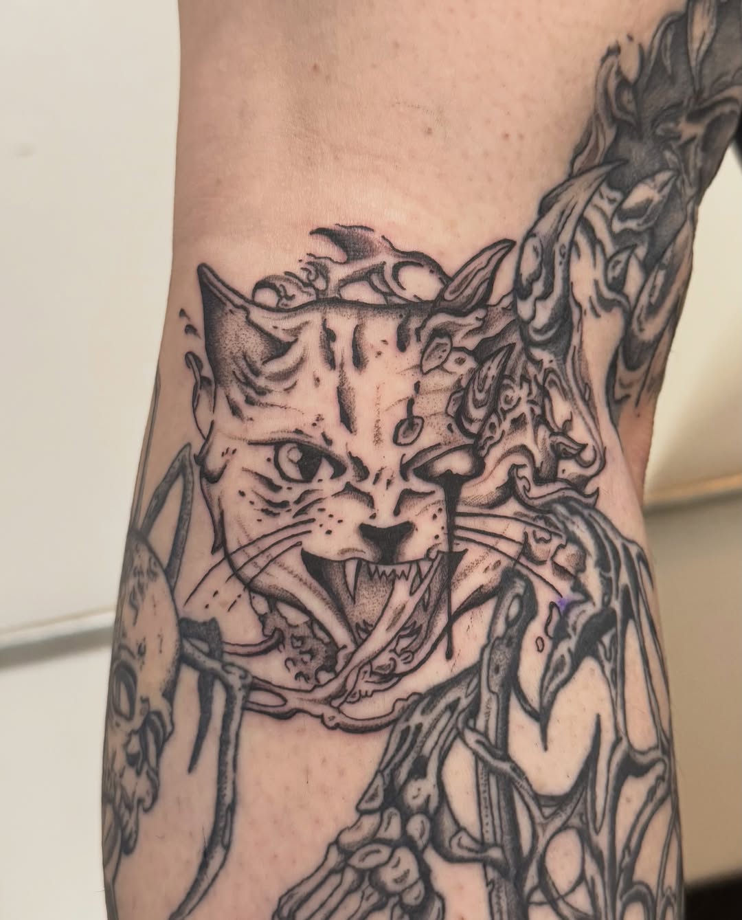 Tattoo by @beelzebubbers — dark_realism, blackwork