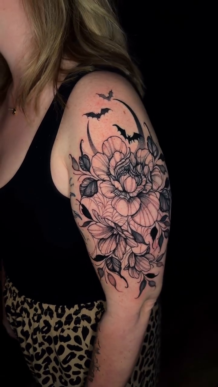 Tattoo by @caralucia_tattoos — fine_line, black_and_grey
