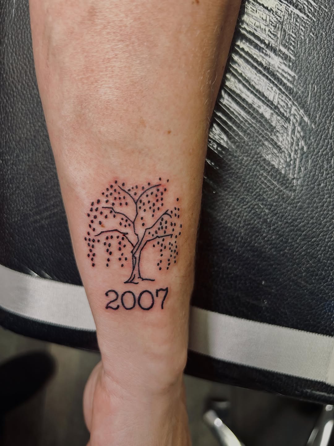 Tattoo by @boylazarustattoo — fine_line, illustrative