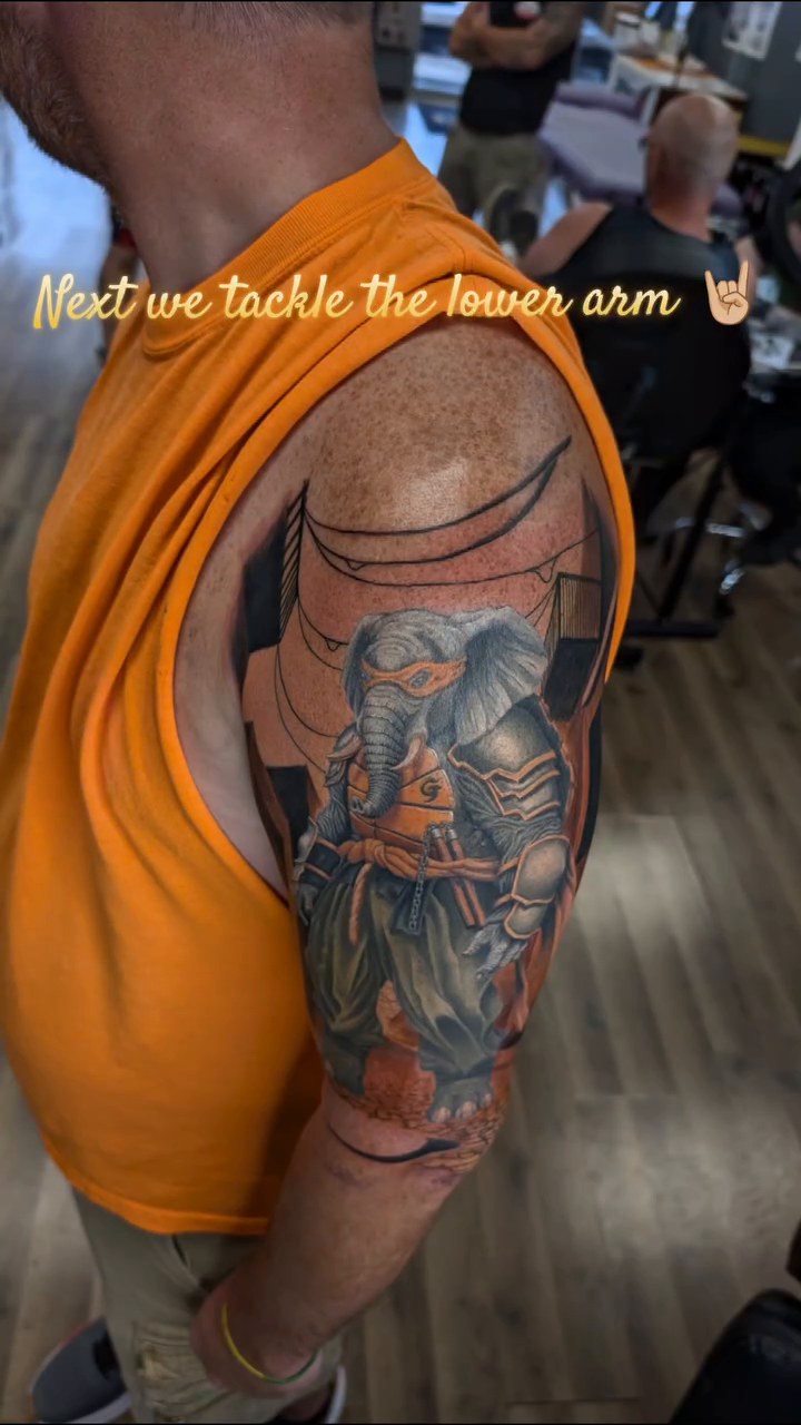 Tattoo by @hew_hoff — realism, japanese_irezumi