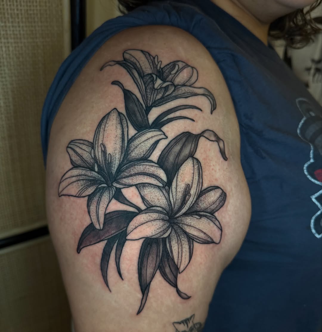 Tattoo by @thepinklady.tattoos β black_and_grey, realism