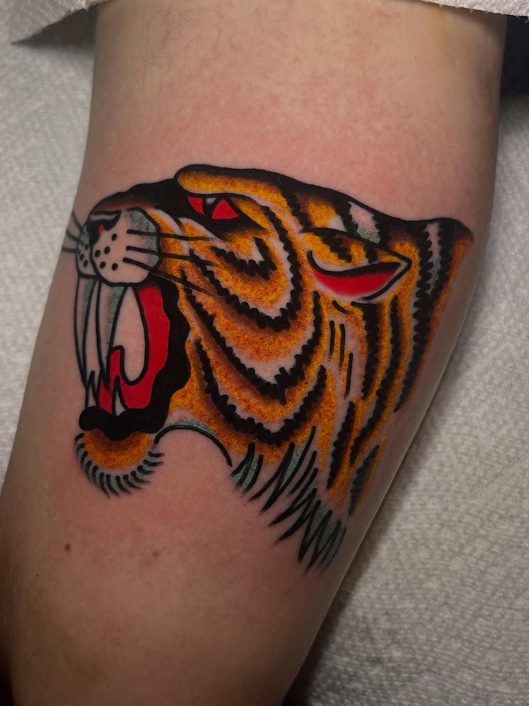 Tattoo by @snakelicausi — american_traditional