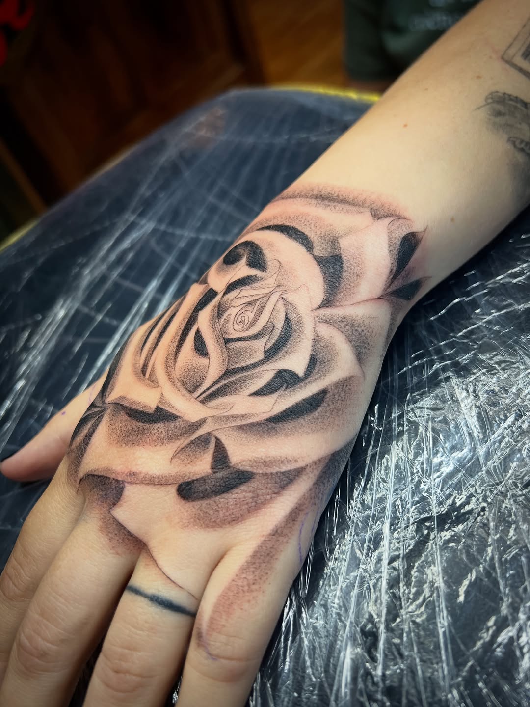 Tattoo by @osopolar_tattoos — black_and_grey, realism