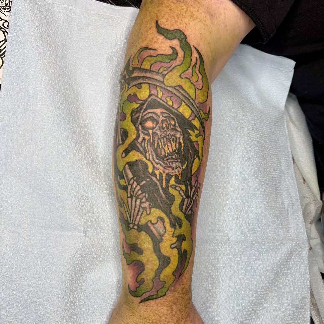 Tattoo by @inkbyrobyn — new_school, dark_realism