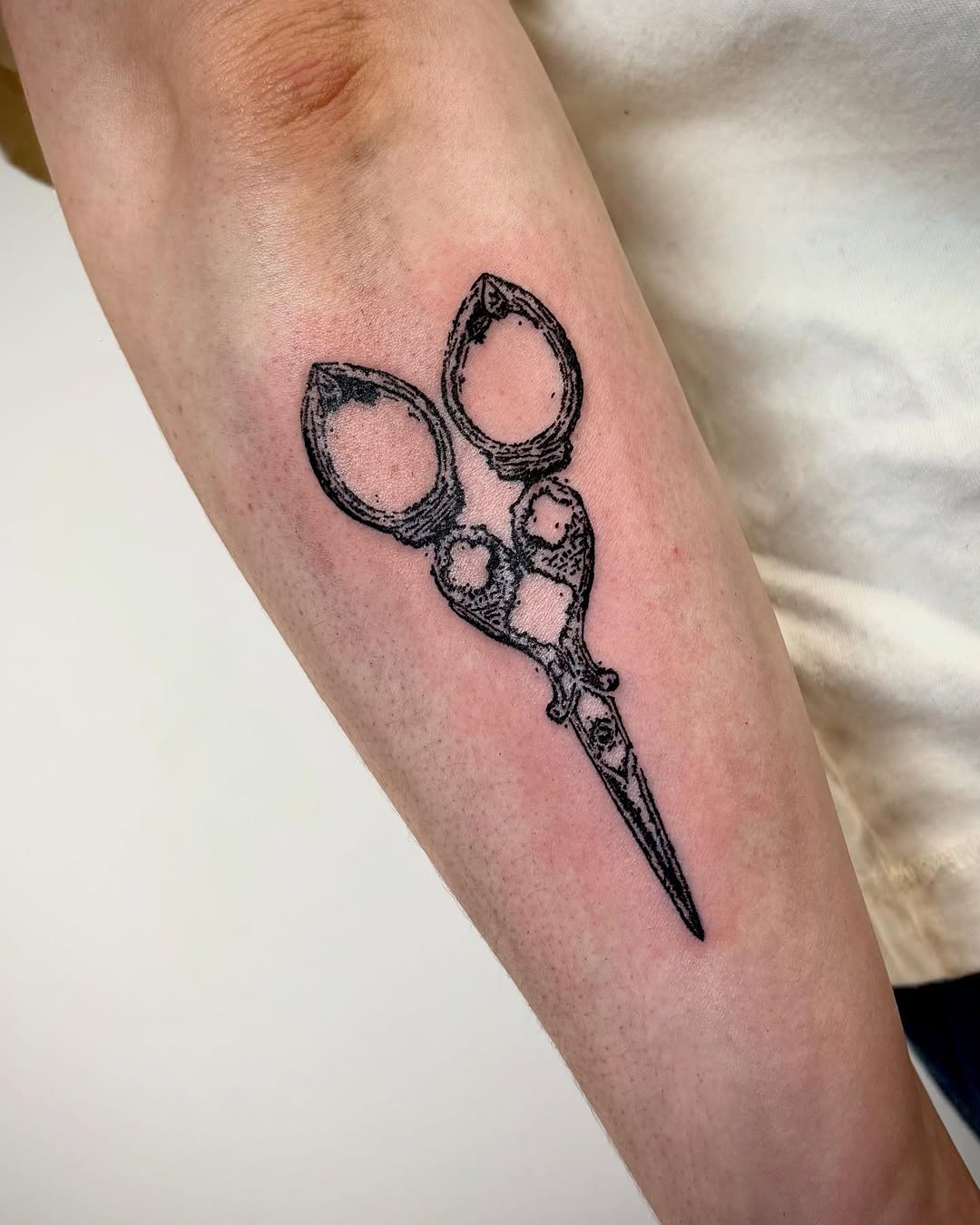 Tattoo by @dolltatt — blackwork