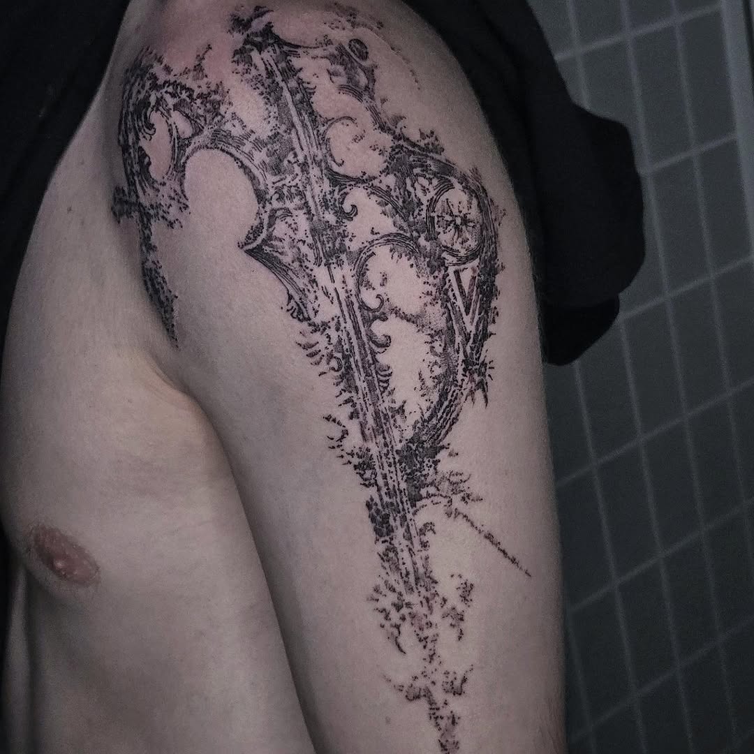 Tattoo by @mach1ne___ β blackwork