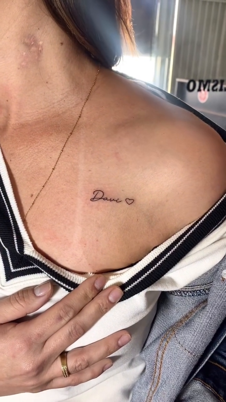 Tattoo by @thaina.otero — fine_line, lettering_script