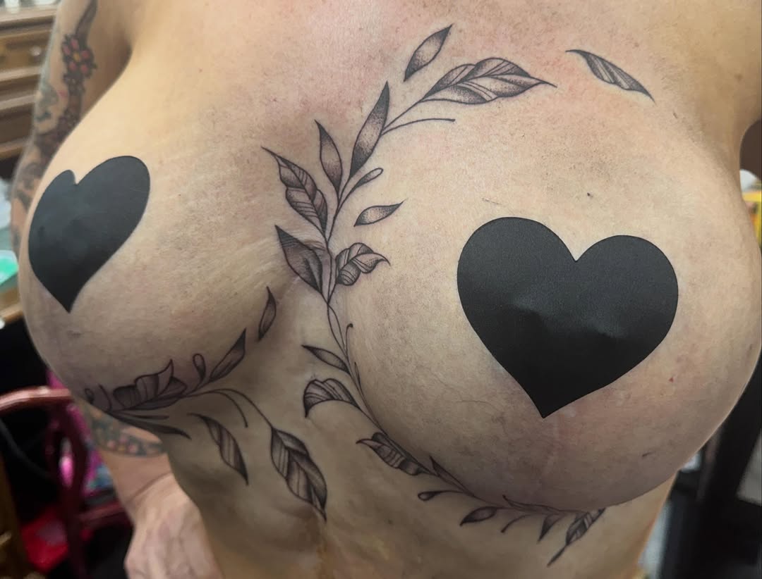 Tattoo by @dis.asterkane.tattoos — fine_line, black_and_grey