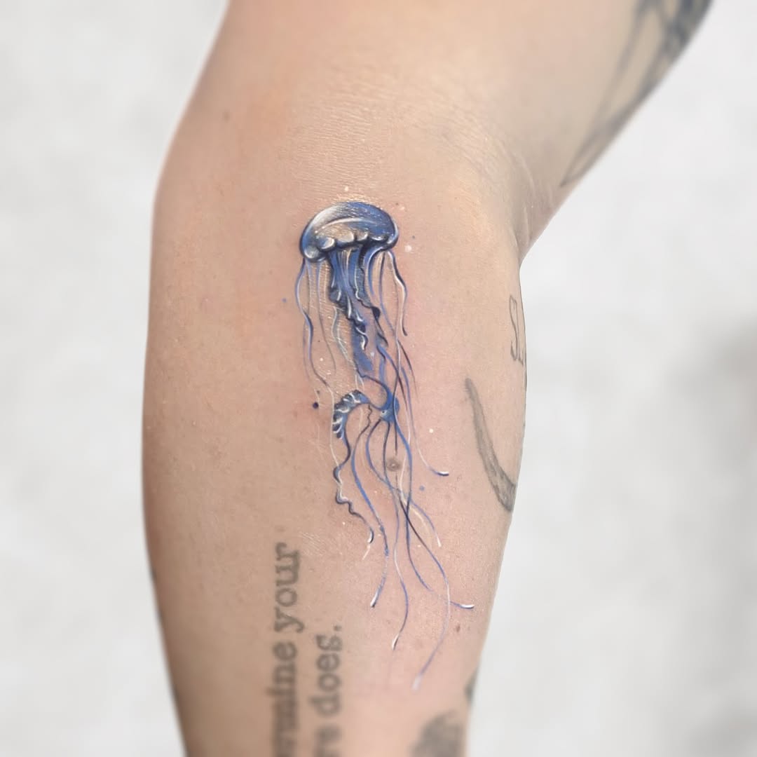 Tattoo by @inkart_ari — watercolor