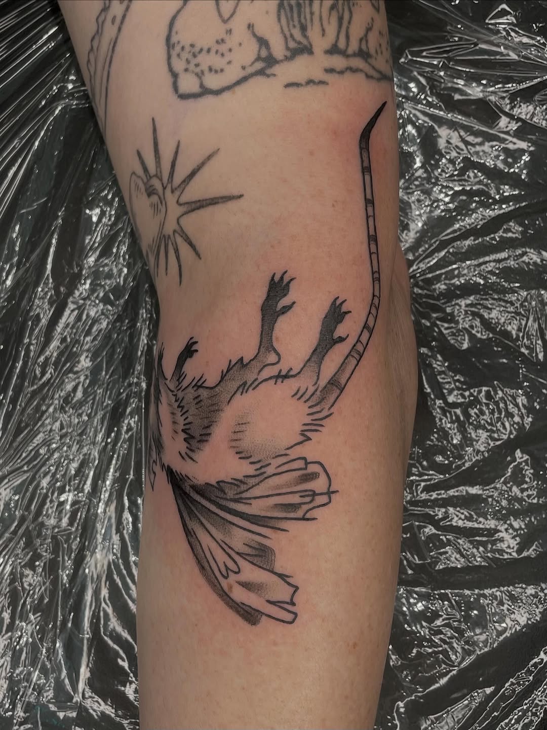 Tattoo by @prettyugly.sem — black_and_grey, illustrative