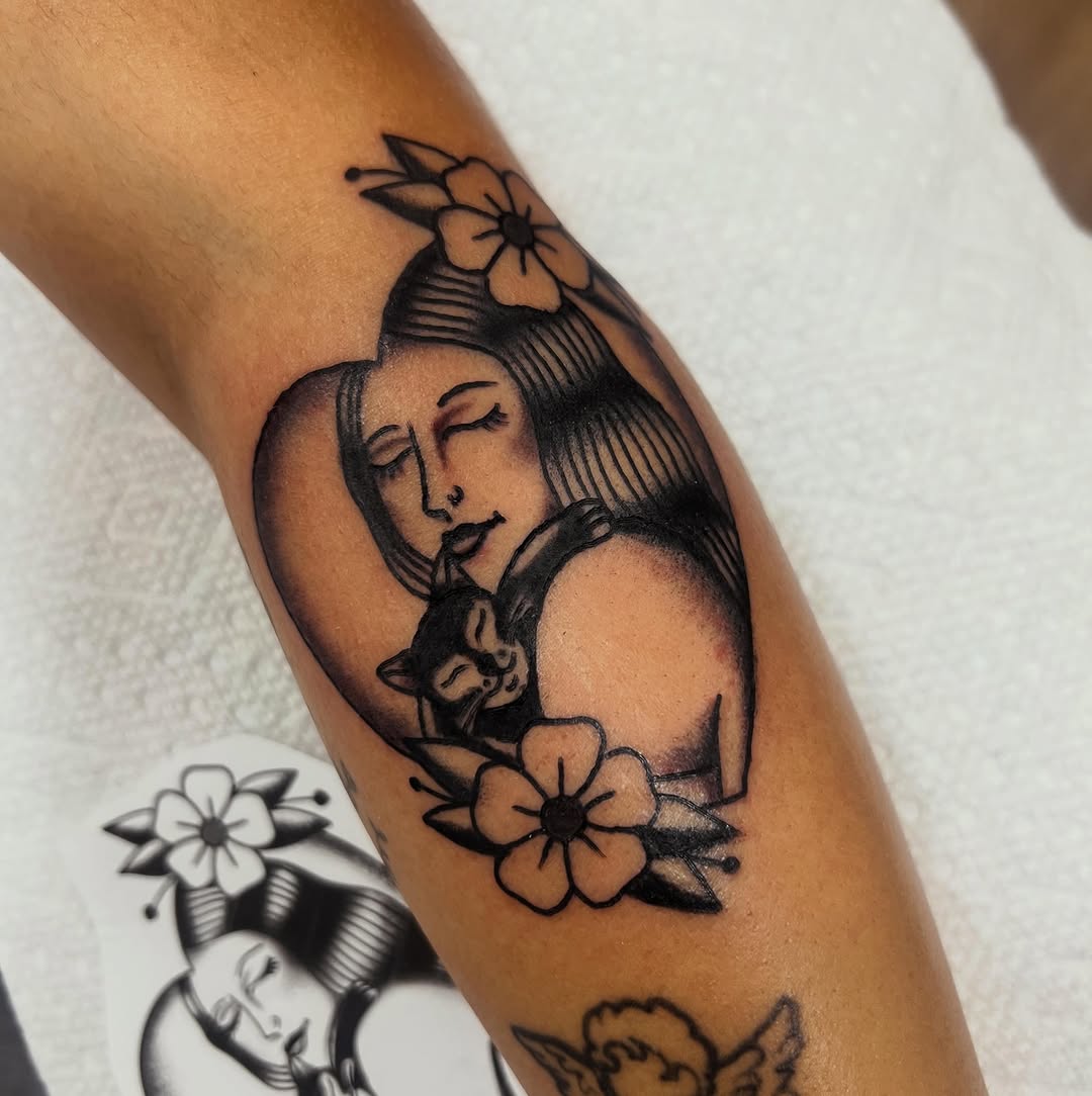 Tattoo by @tenderhearttat2 — american_traditional, illustrative