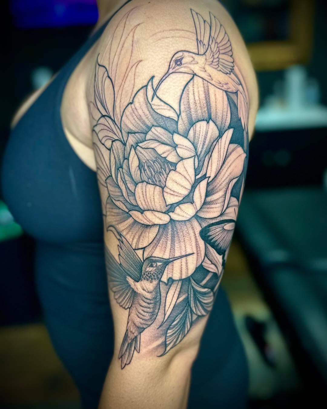 Tattoo by @madio_ink — black_and_grey, illustrative