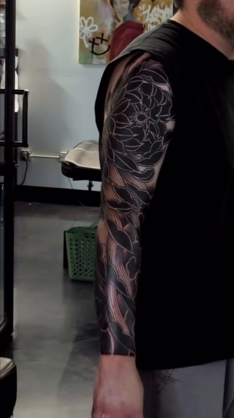 Tattoo by @melissaa_lotuss — blackwork, illustrative
