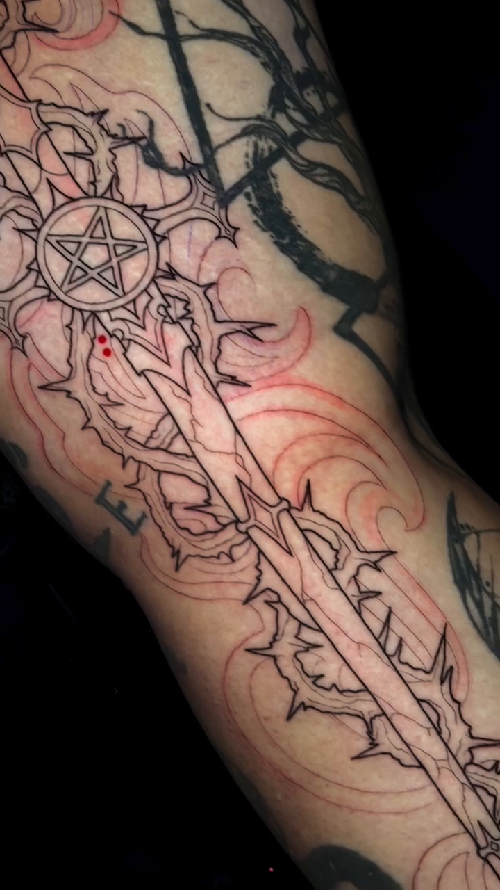 Tattoo by @andyrose_tattoo — illustrative, blackwork