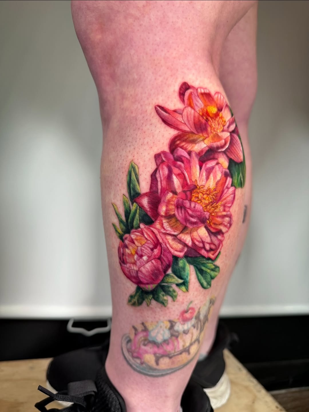 Tattoo by @badinfluencetats — realism
