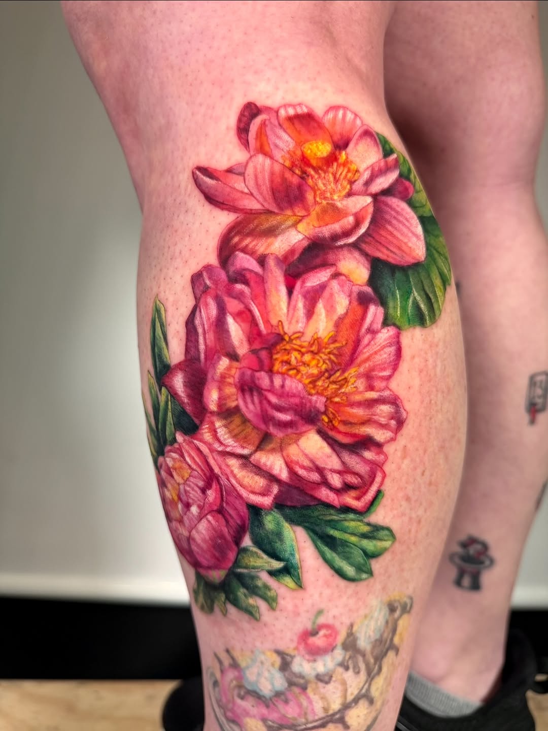 Tattoo by @badinfluencetats — realism