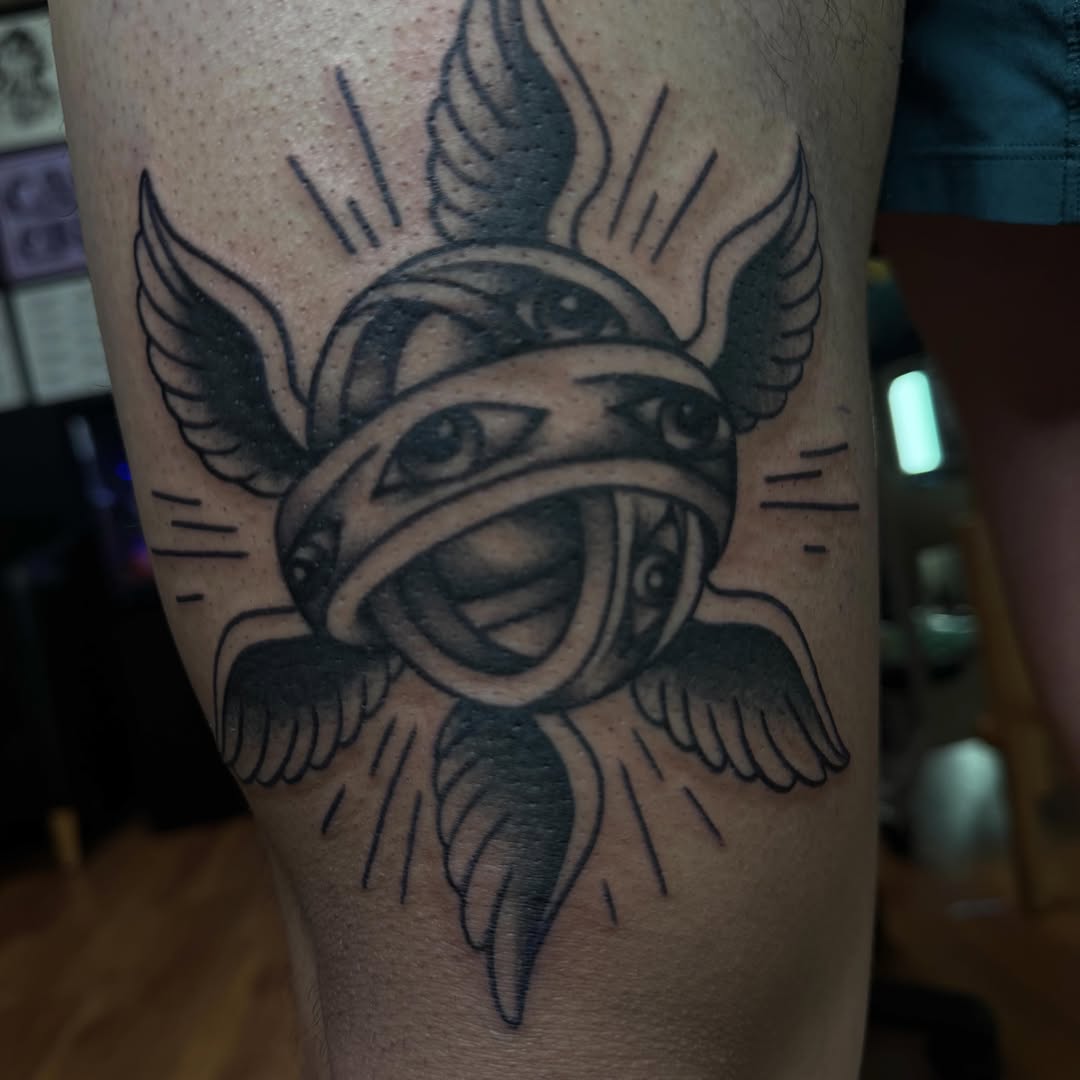 Tattoo by @tattoosbychai — blackwork