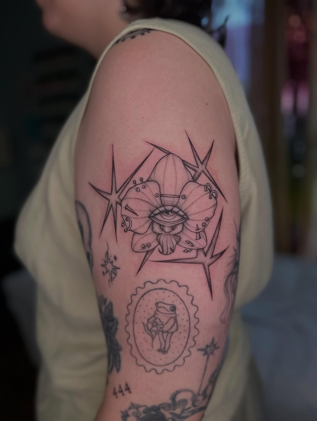 Tattoo by @lady.ames — fine_line, black_and_grey