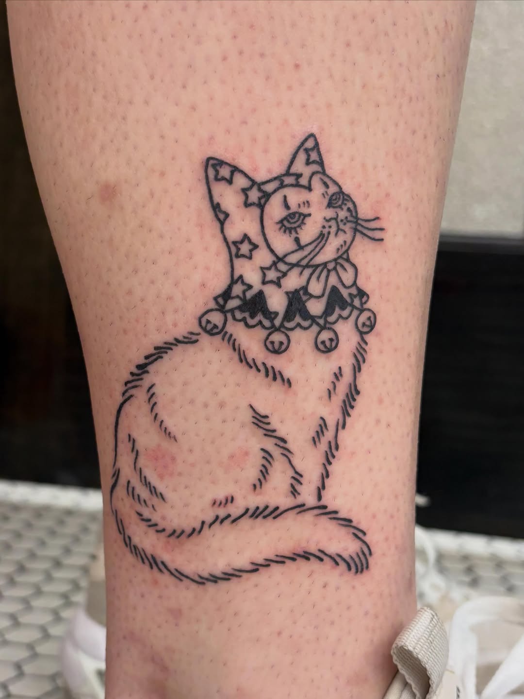 Tattoo by @han_nigh.tattoo — fine_line