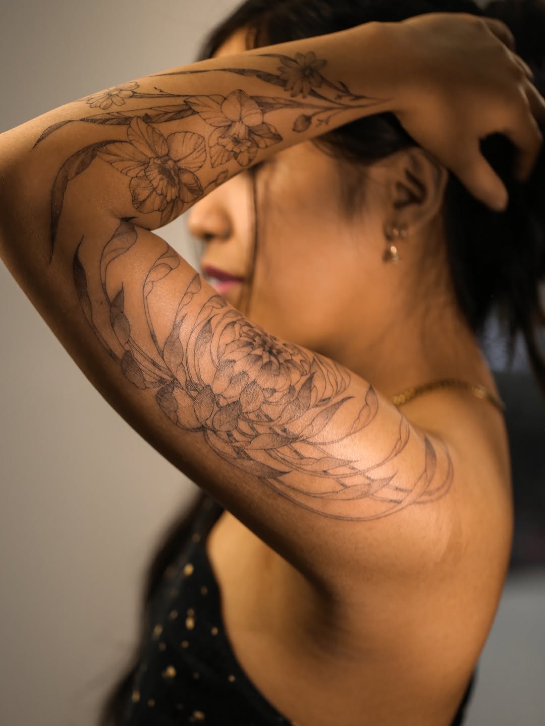 Tattoo by @ignis.tattoo.studio.kitchener โ black_and_grey