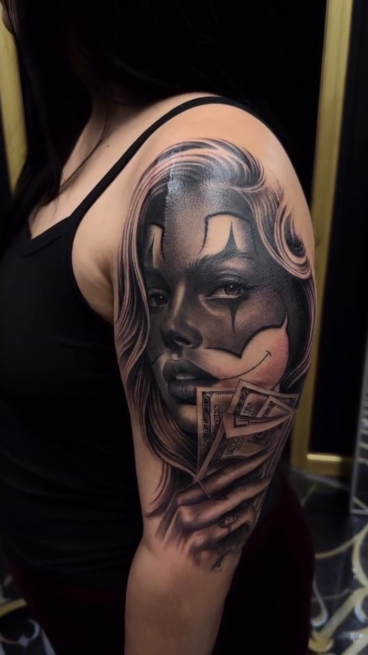 Tattoo by @gee_chino — black_and_grey, illustrative