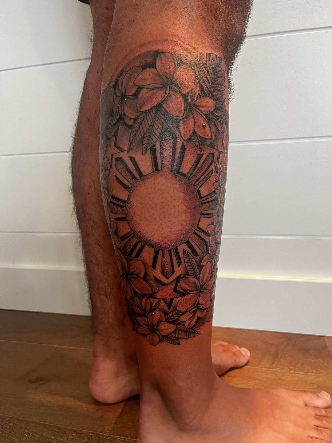 Tattoo by @janellecubatattoo — black_and_grey, illustrative