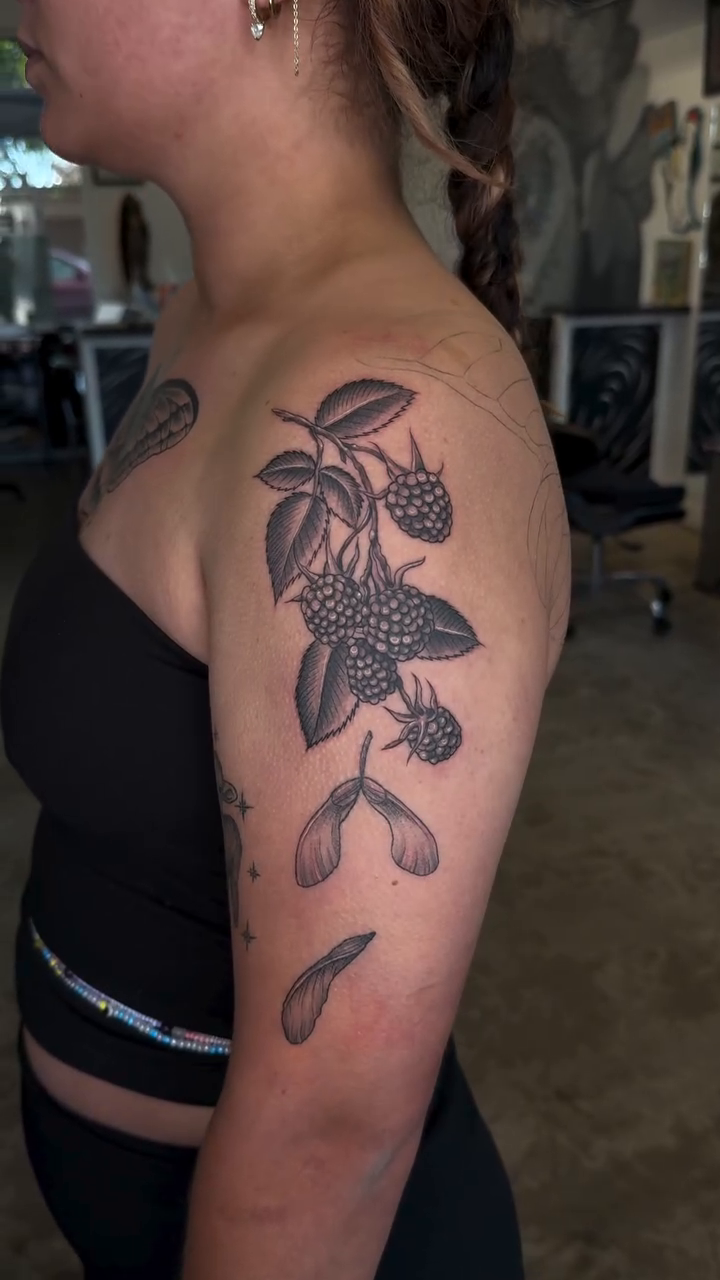 Tattoo by @dtxtattoos โ black_and_grey
