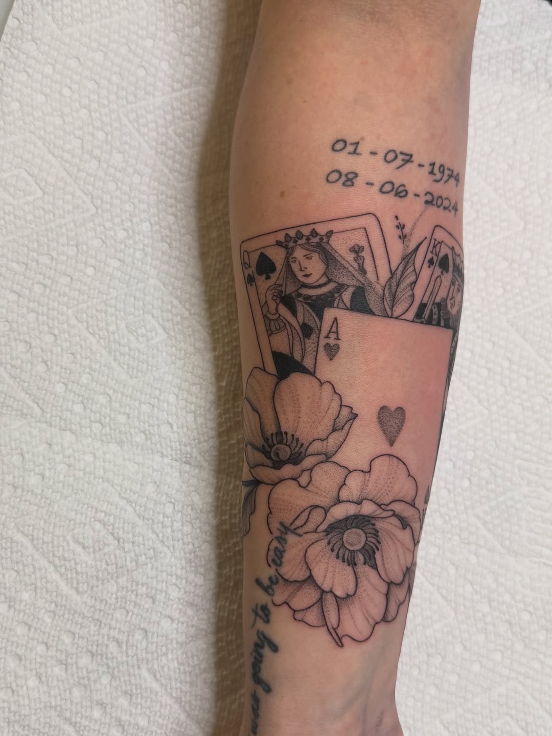 Tattoo by @lainey_tattoos — fine_line