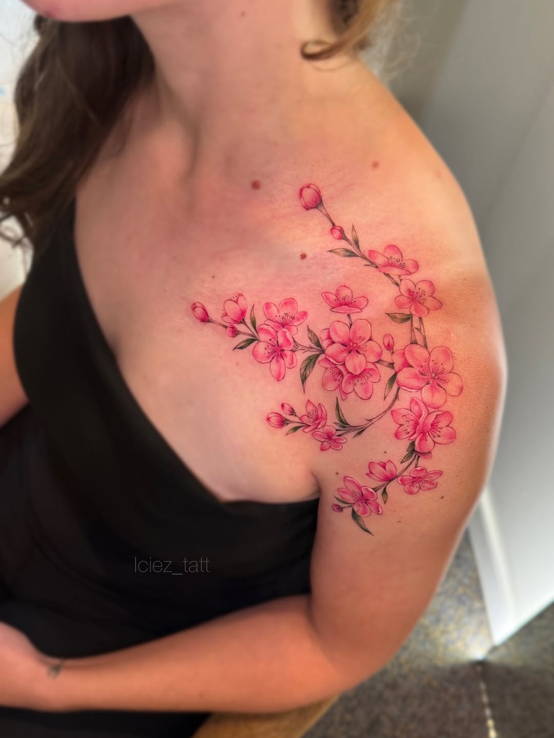 Tattoo by @iciez_tatt — fine_line, illustrative