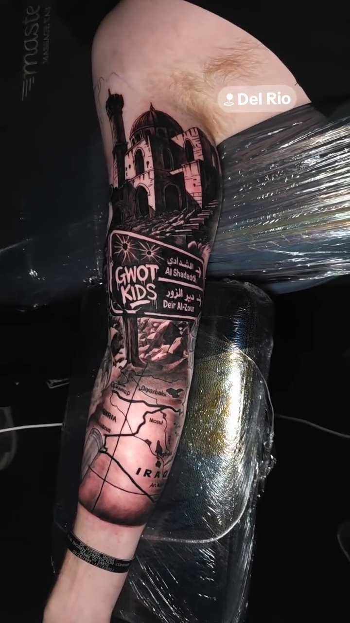 Tattoo by @efrentattoos — black_and_grey, realism