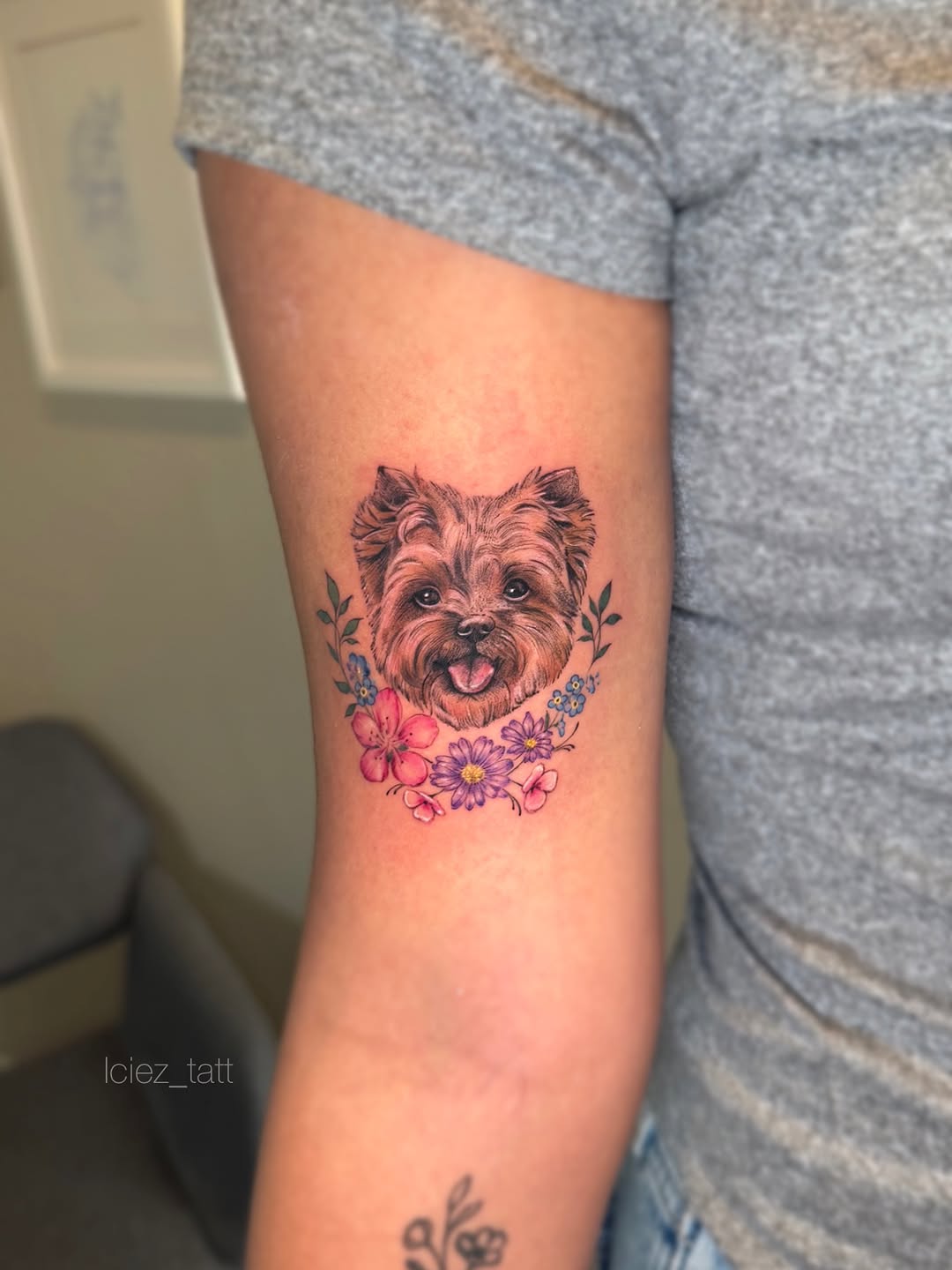 Tattoo by @iciez_tatt β realism, fine_line