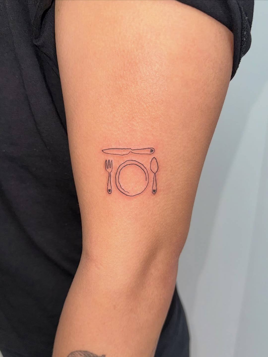 Tattoo by @rimninenine — fine_line, minimalist
