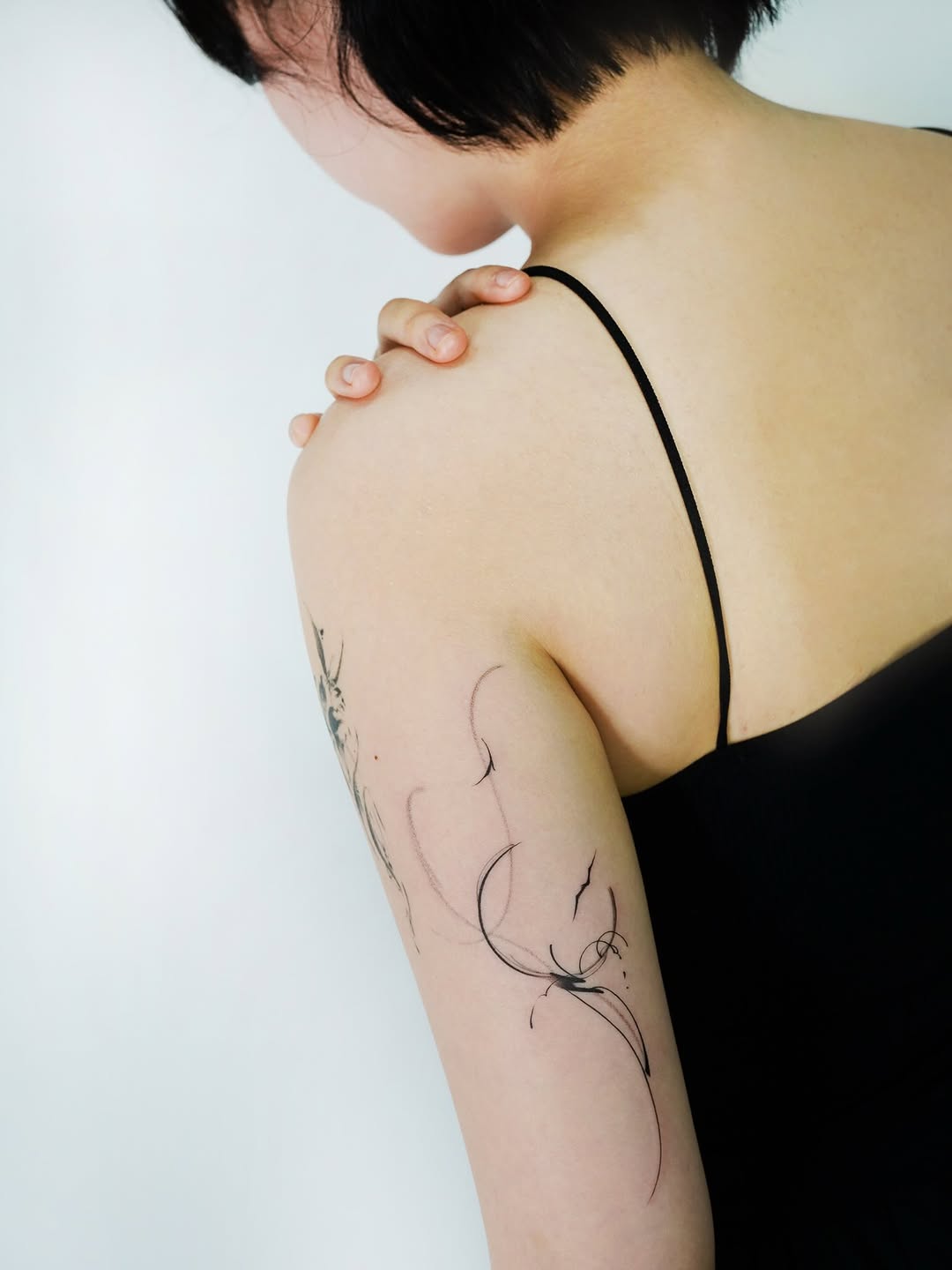 Tattoo by @today_do_black — fine_line, illustrative
