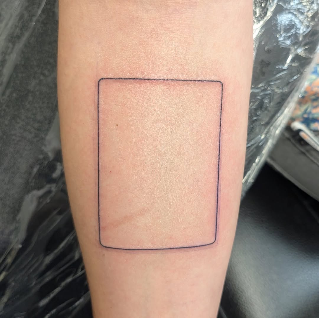 Tattoo by @taliaz_tattoos โ fine_line, minimalist