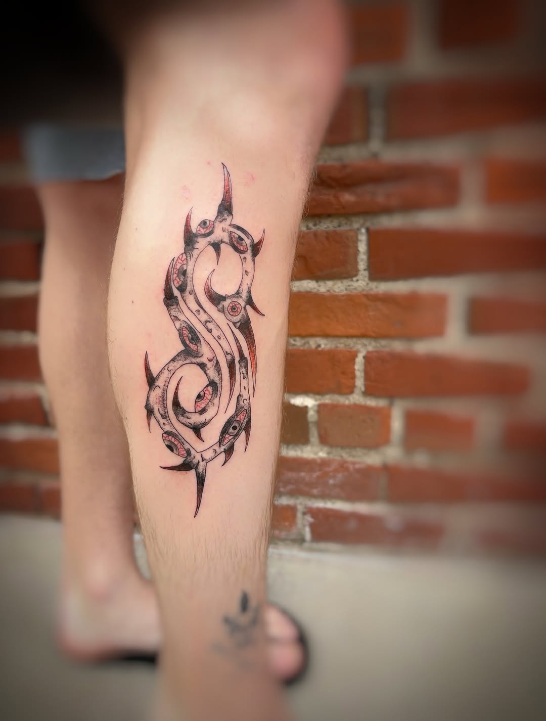 Tattoo by @geminink_mn β blackwork