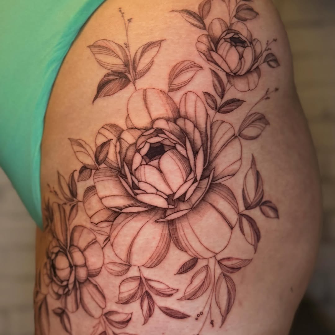 Tattoo by @mootatts — black_and_grey