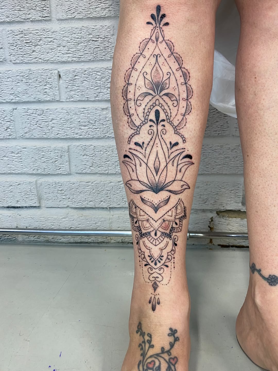 Tattoo by @mozzarellena_tattoos โ dotwork, ornamental