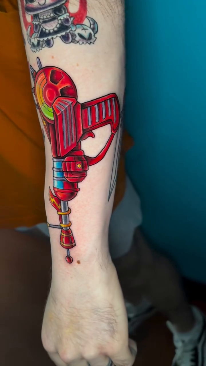 Tattoo by @breazyduzit — new_school