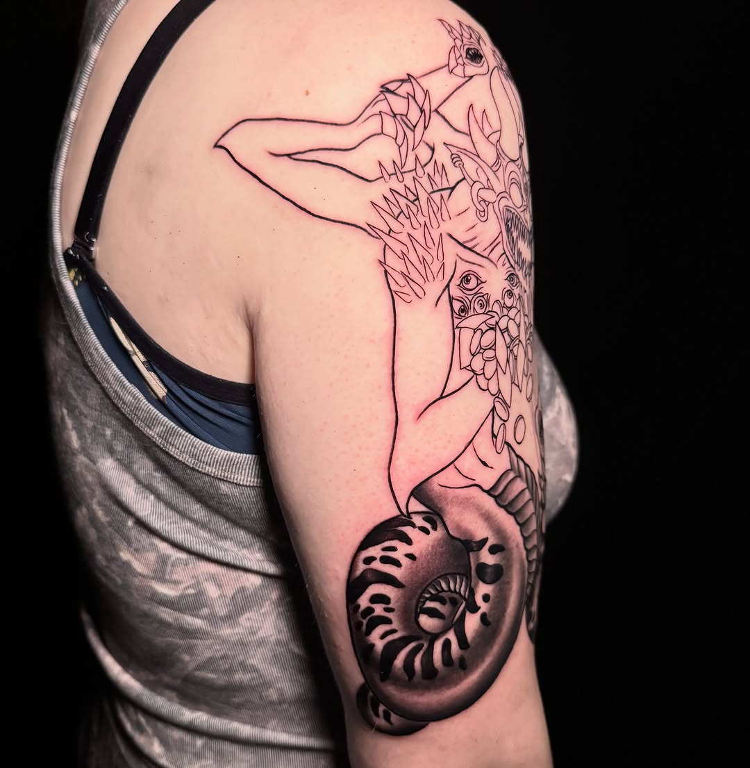 Tattoo by @amberbananafish — blackwork, illustrative