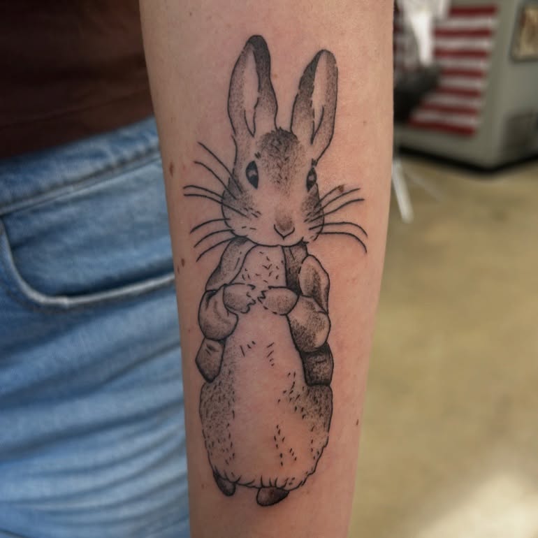 Tattoo by @ocallaghan.inks โ black_and_grey, illustrative