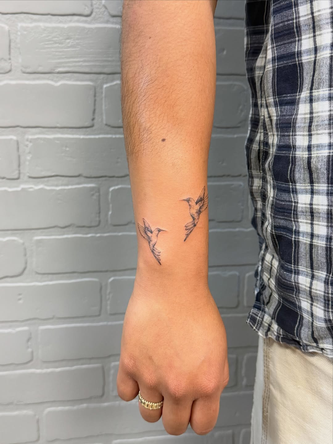 Tattoo by @vaehinked — fine_line, illustrative