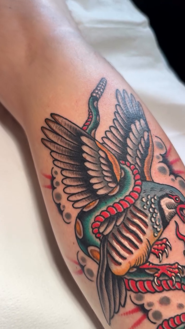 Tattoo by @miguelcomintattooer โ american_traditional