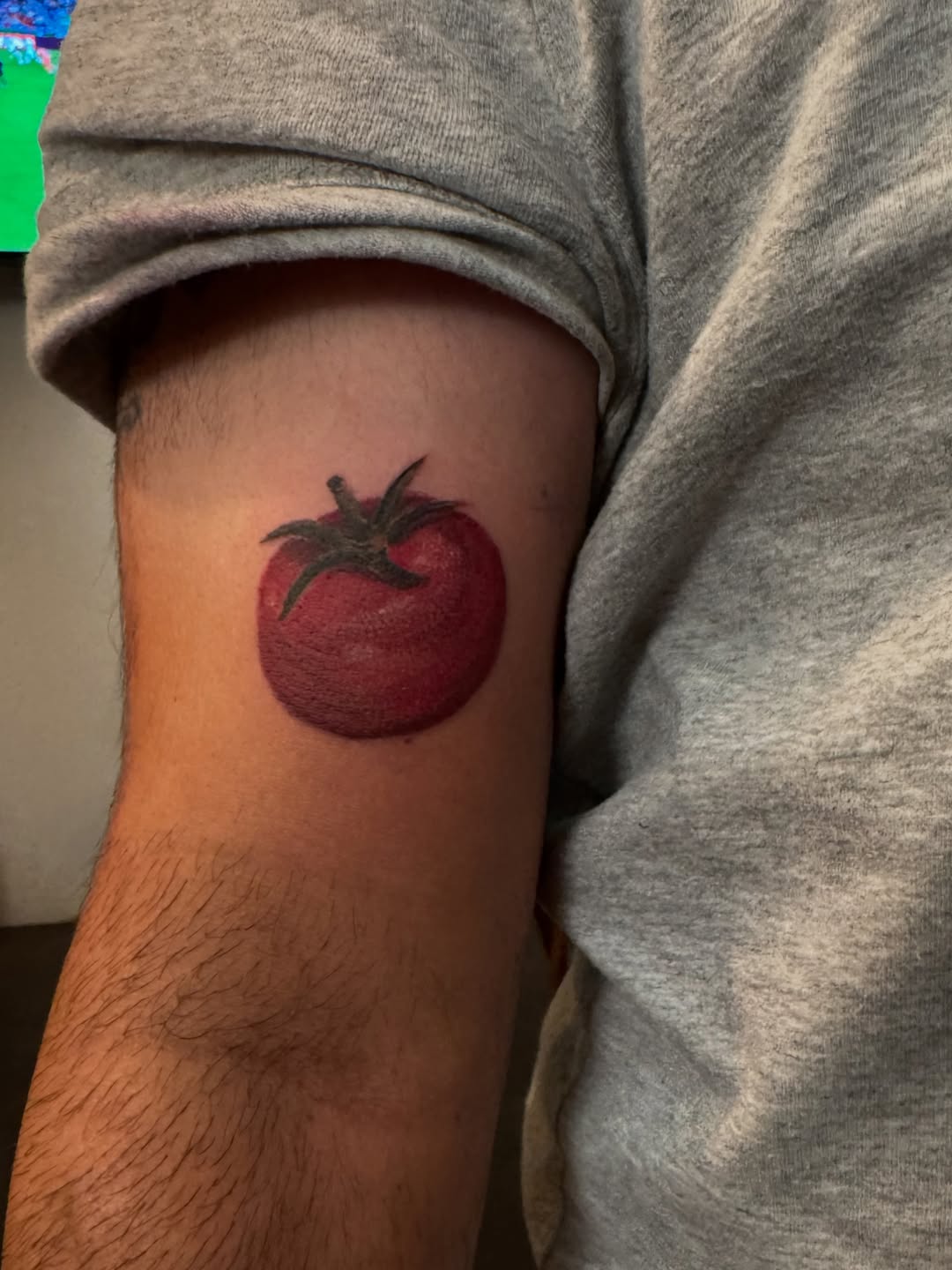 Tattoo by @tiannaos — realism