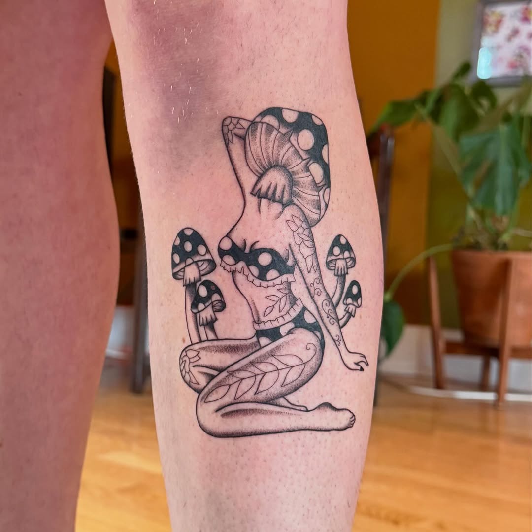 Tattoo by @charlotteswebtattoos — black_and_grey