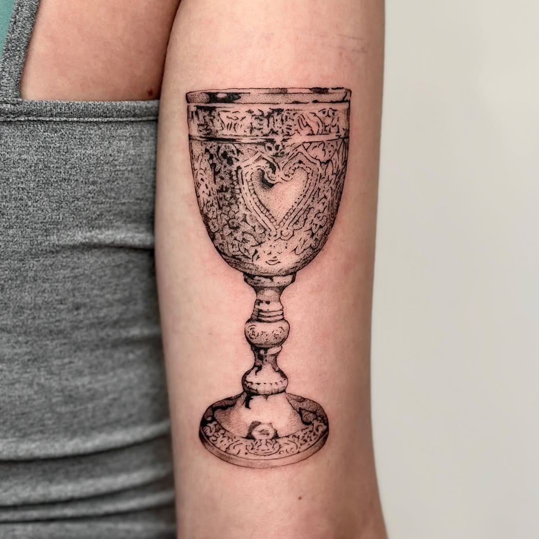 Tattoo by @tattoo.olive — black_and_grey, illustrative