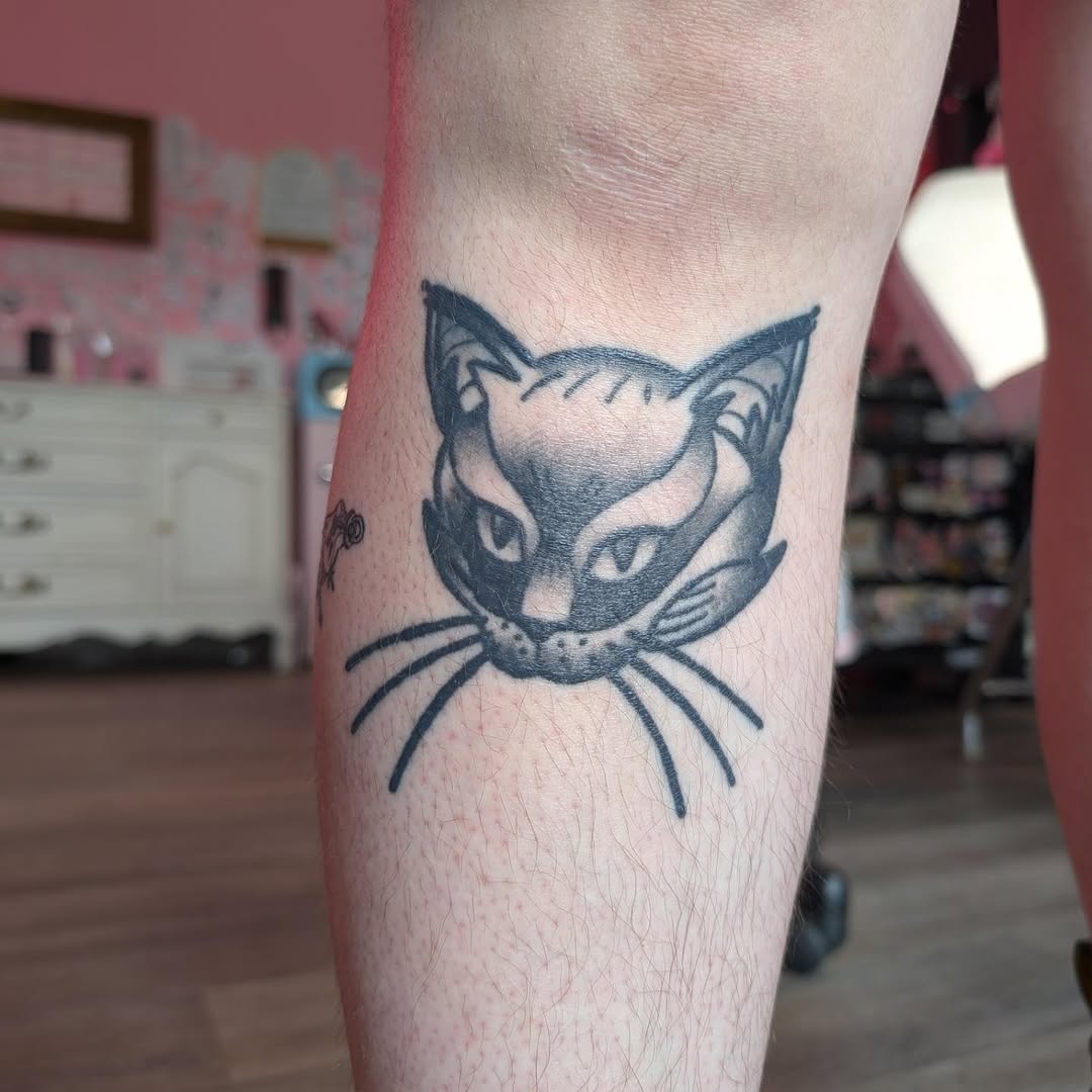 Tattoo by @nornnoszka — american_traditional, black_and_grey