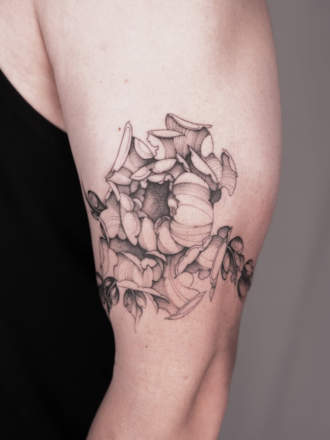 Tattoo by @leo.6tattoo — black_and_grey