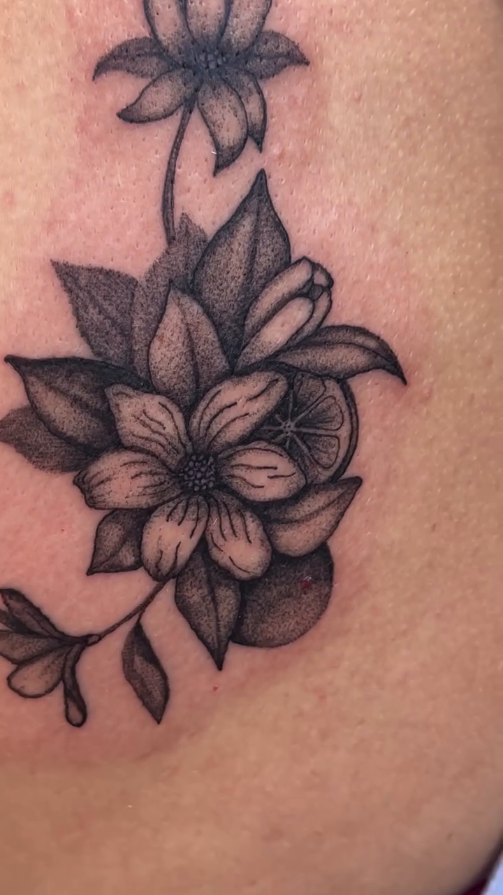 Tattoo by @imthehumanamy — black_and_grey