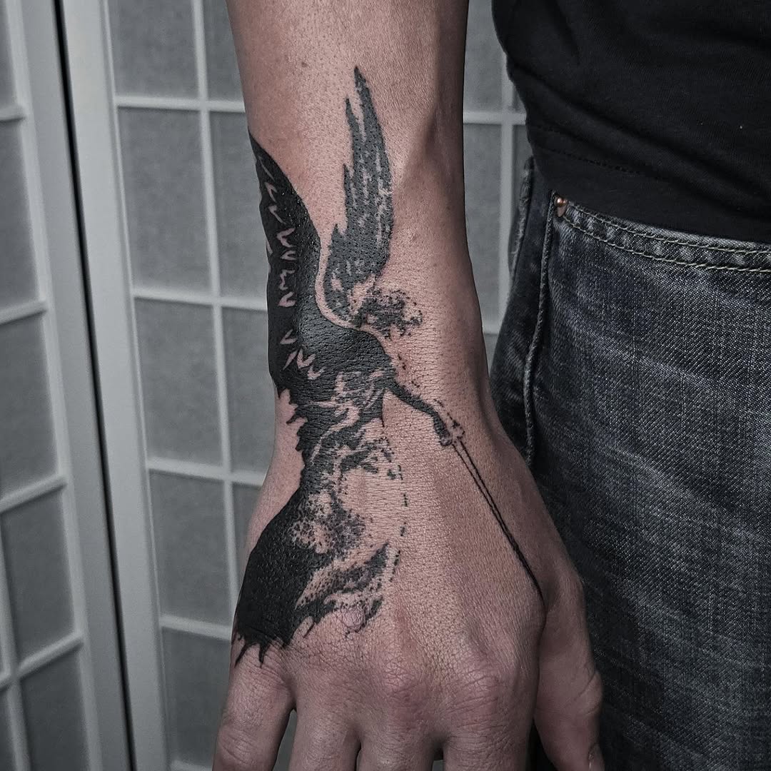 Tattoo by @mach1ne___ β blackwork